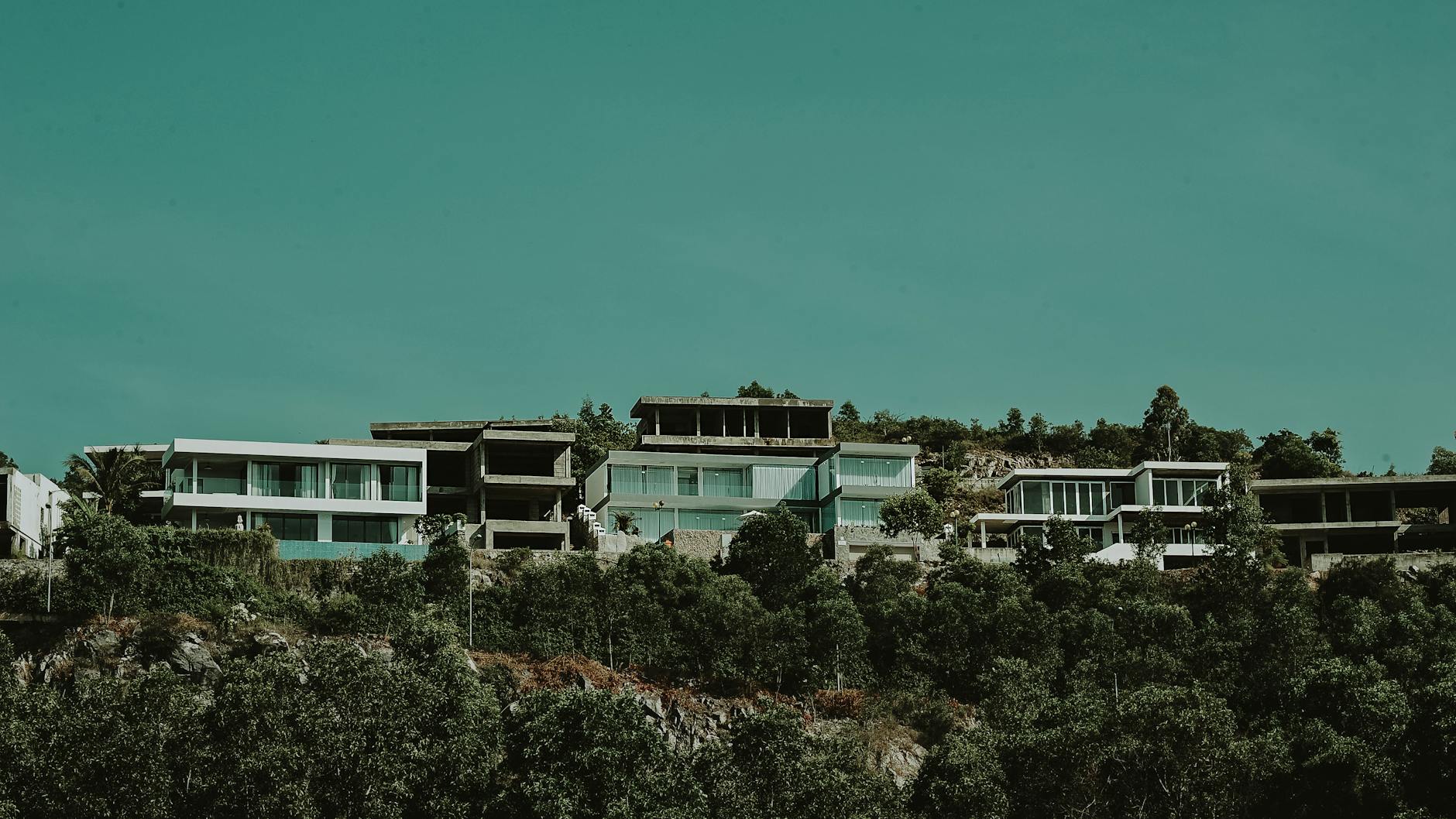 Exclusive luxury villas and premium apartments for sale in Nairobi.